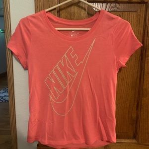 Nike t-shirt